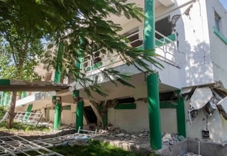 Community Reference Hospital of the commune of Asile damaged / @UNFPA HAITI/Samuel Laméry