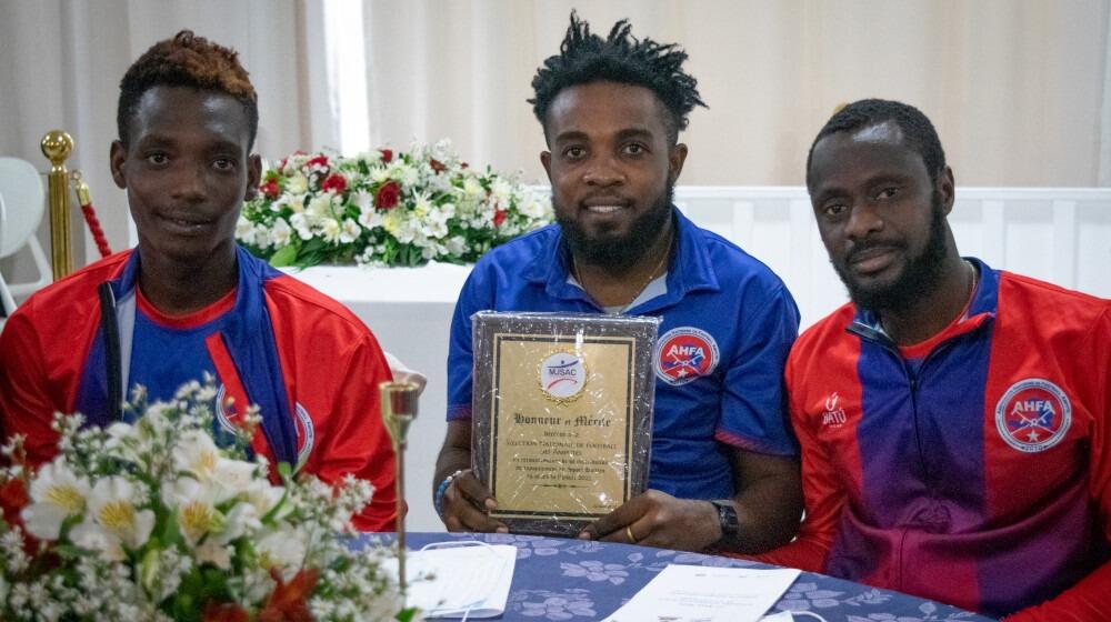 La sélection nationale haïtienne de football des amputés honorée 